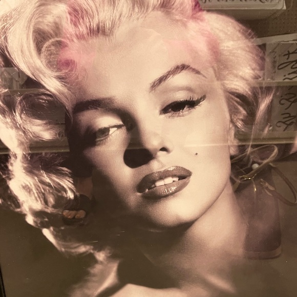 7777 - Picture 4 of 4